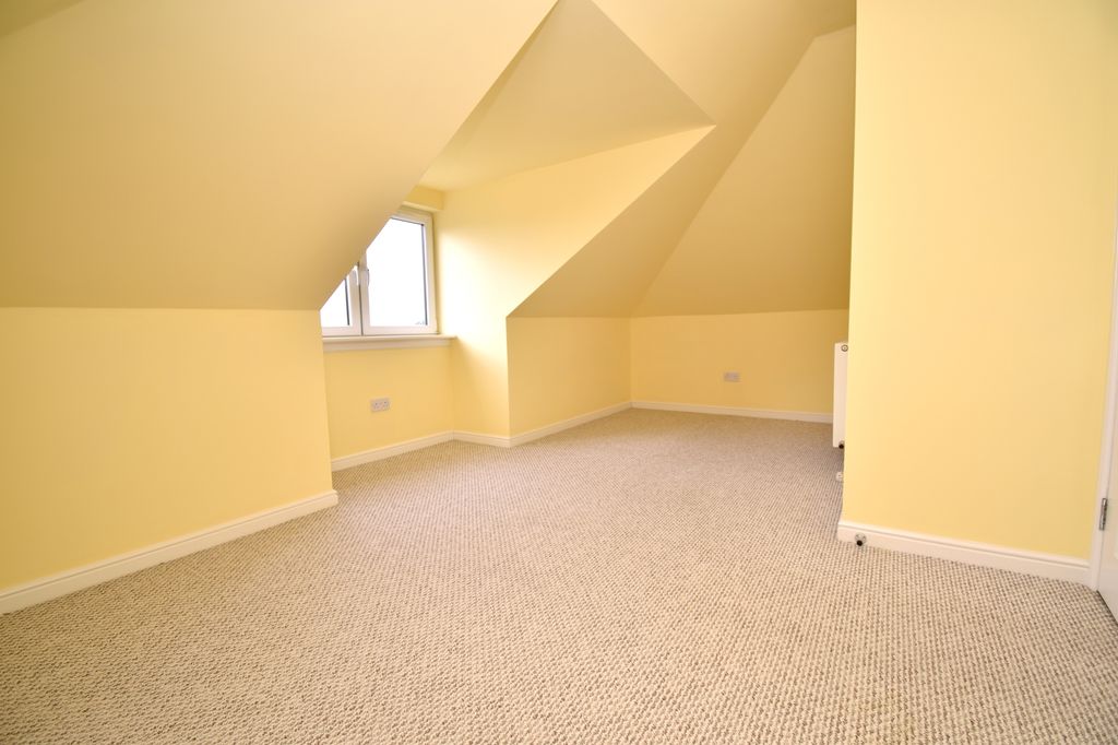 Additional image 16 of 4 bed bungalow for saleDrumry Road, Clydebank G81