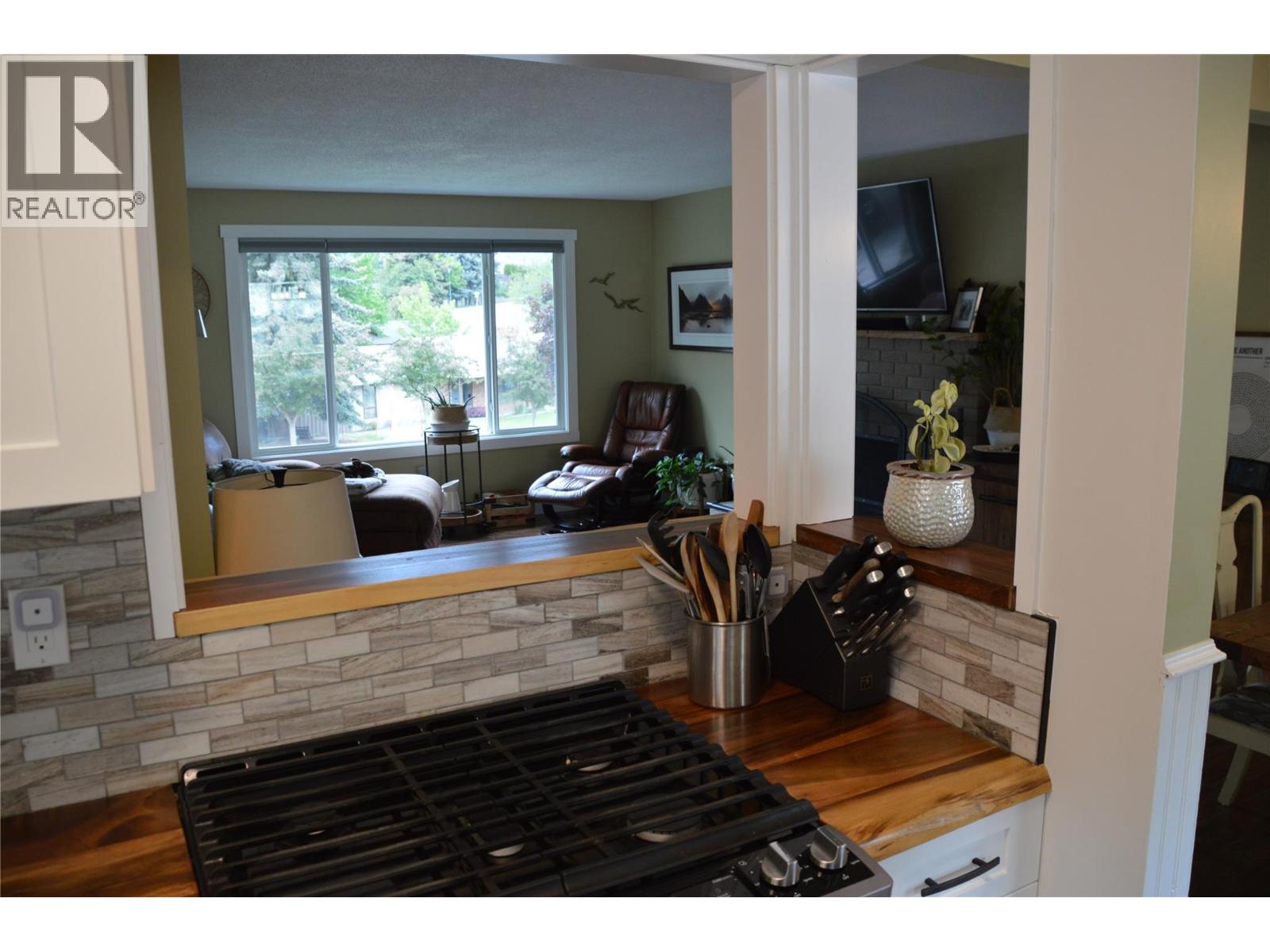 Additional image 2 of 1975 Wentworth Place, Kamloops, BC, V2E2B3
