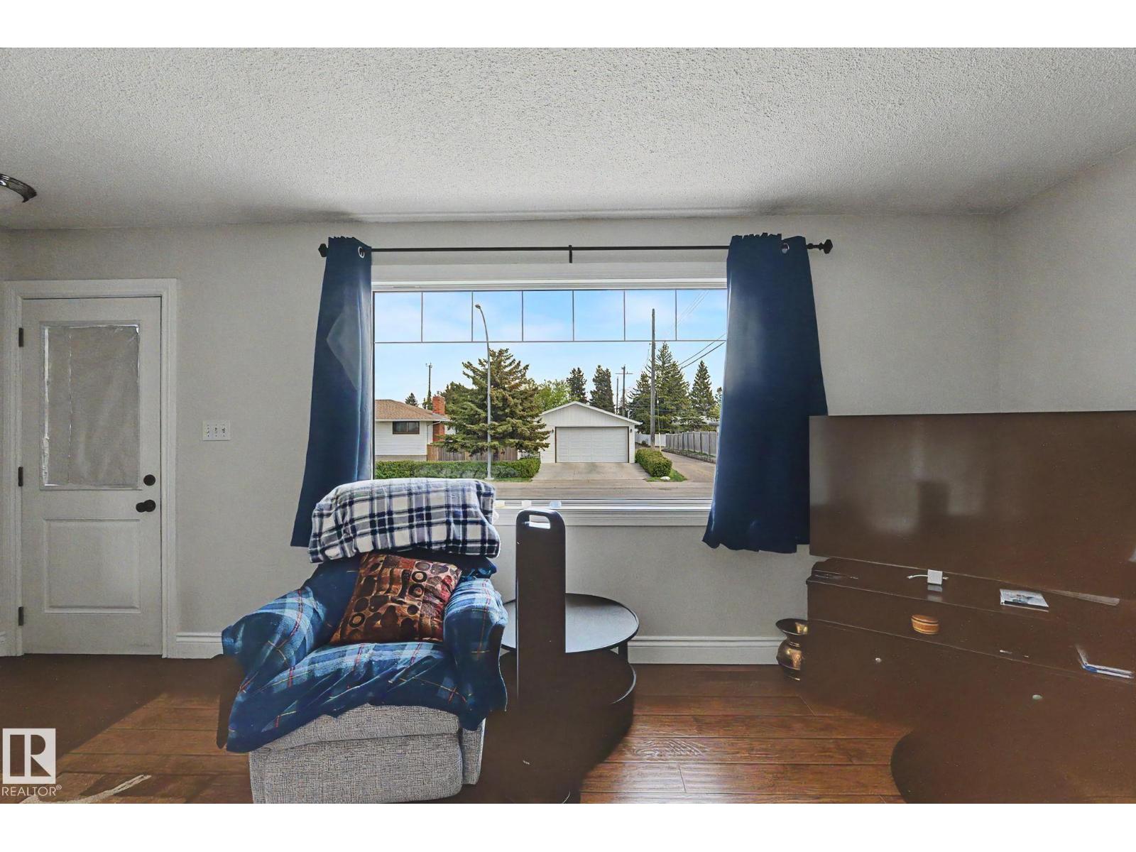Additional image 5 of 13548 123 Street NW, Edmonton, AB, T5L0K3