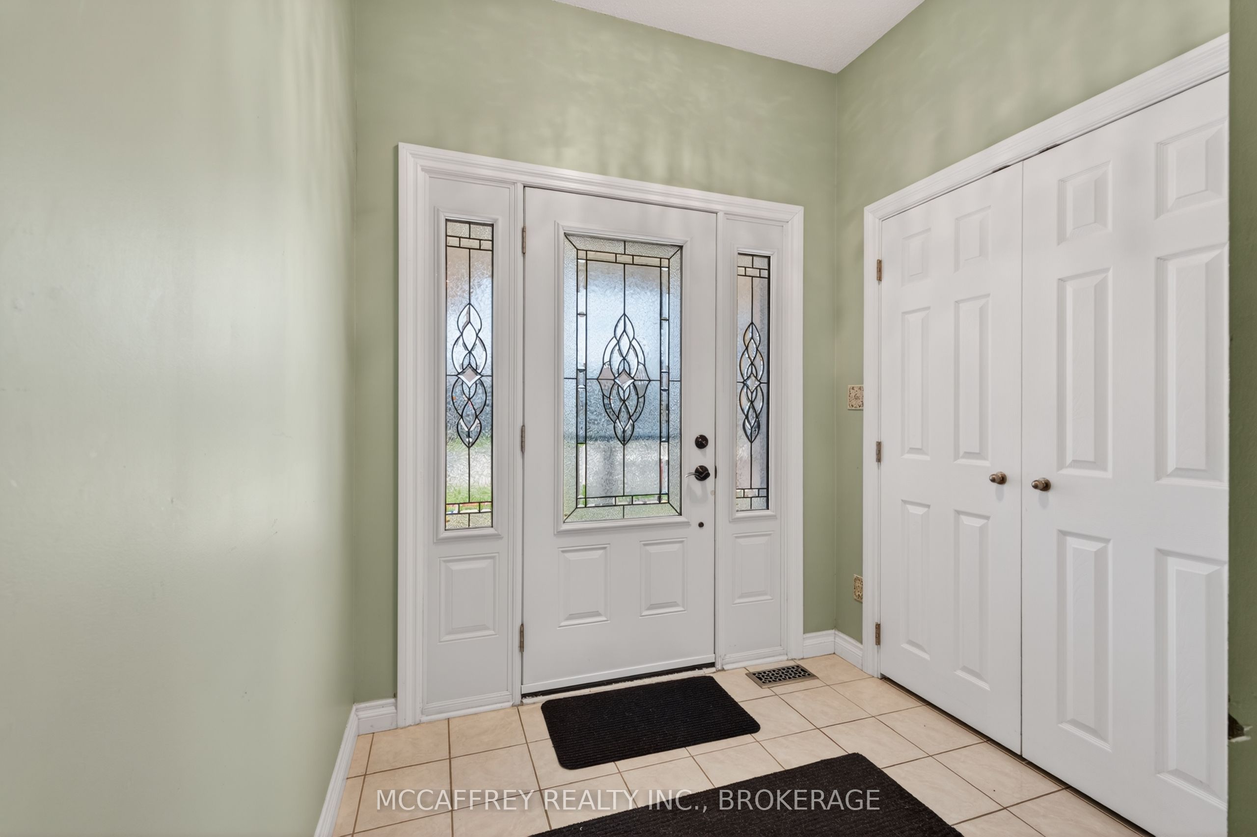 Additional image 3 of 508 Farnham Court, Kingston, ON, K7M 8Y1
