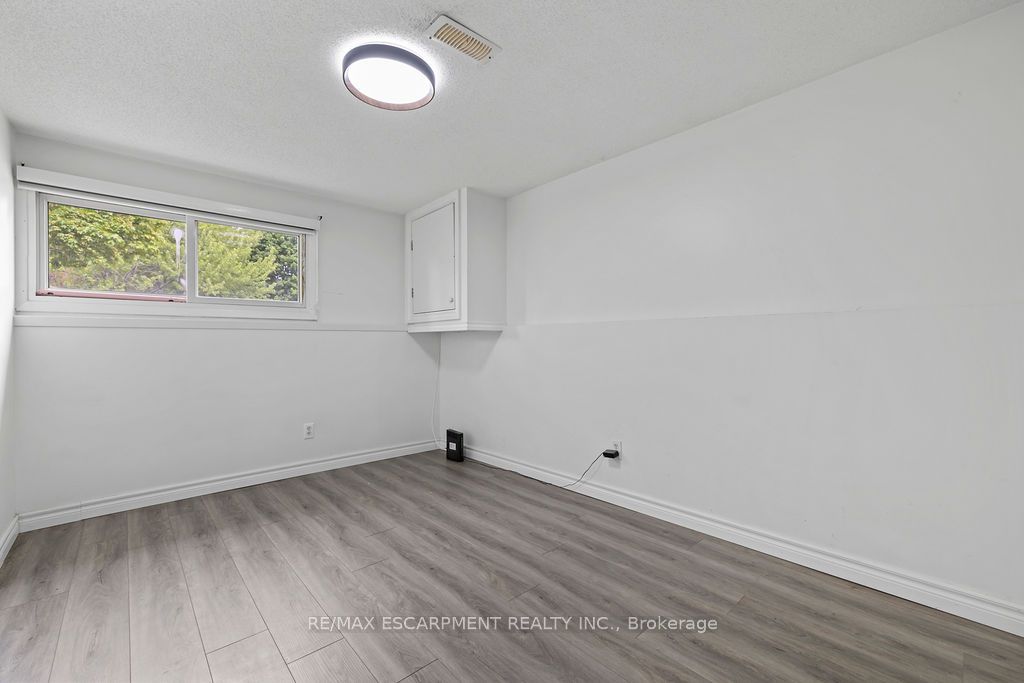 Additional image 6 of 24 Tara Crescent, Thorold, ON, L2V 4M1