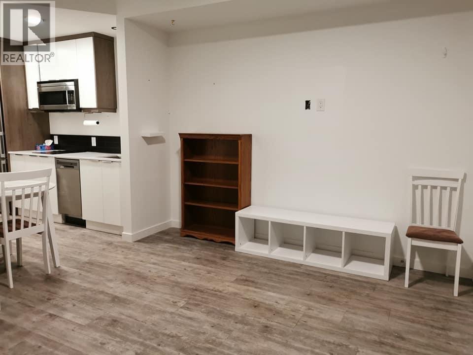 Additional image 3 of 203-1083 K.l.o. Road, Kelowna, BC, V1Y4X6