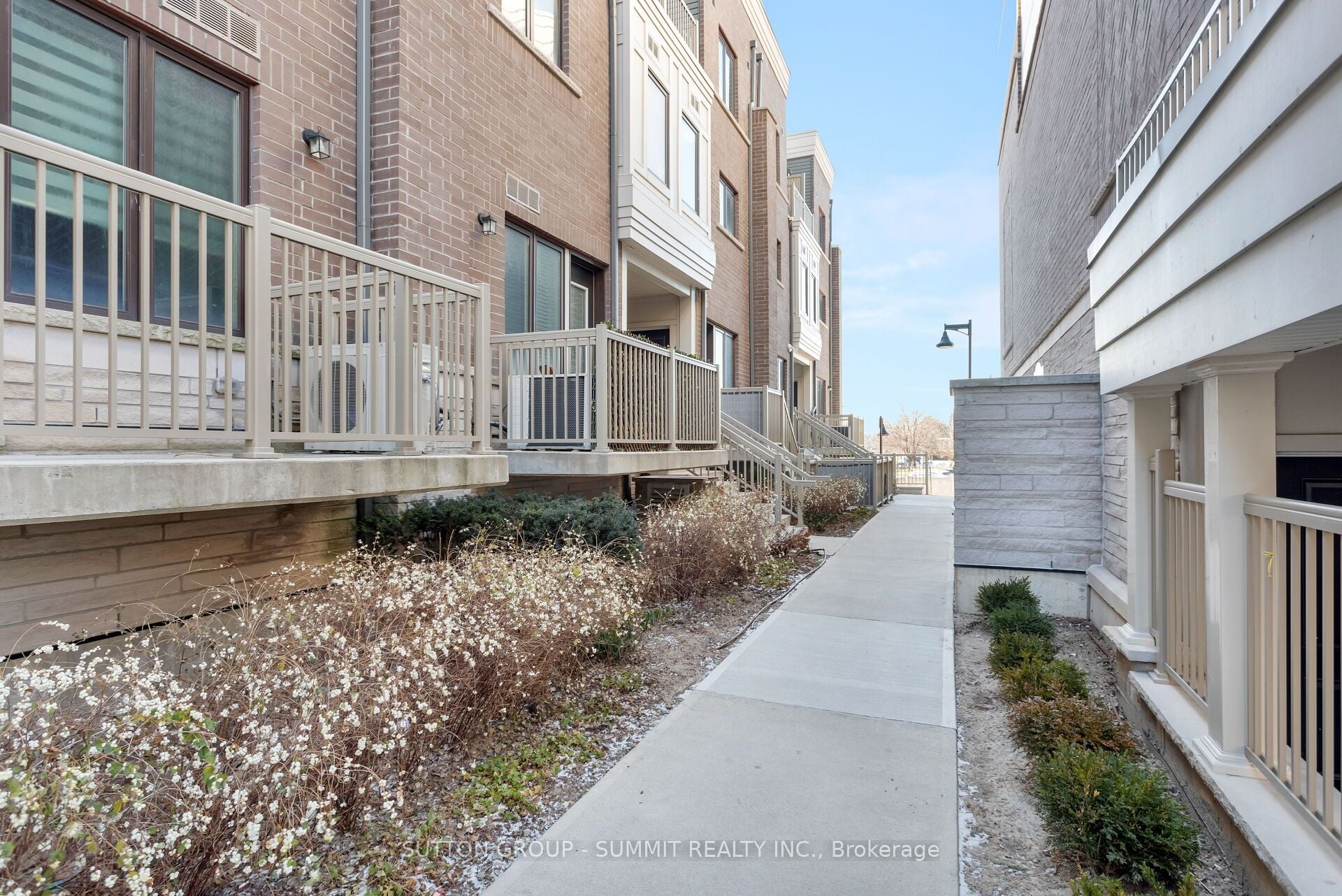 Additional image 3 of 16-3580 Lake Shore Boulevard W, Toronto, ON, M8W 1N6