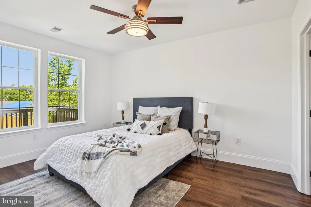 Additional image 41 of 322 56th Street NE, Washington, DC 20019