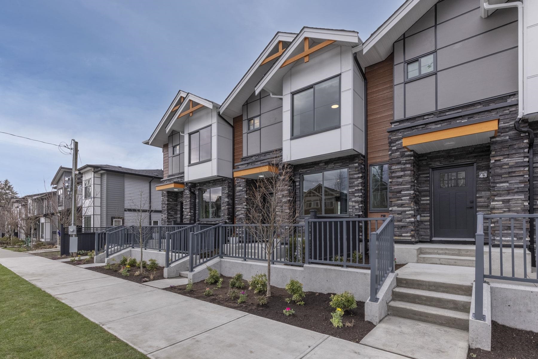 Additional image 3 of 37-6035 141 Street, Surrey, BC, V3X 2N2