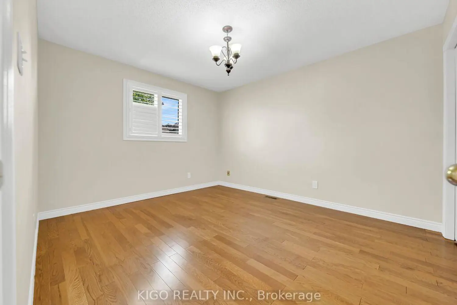 Additional image 14 of 16 Glennie Court