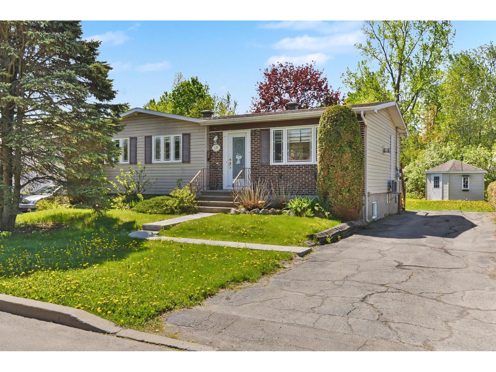119 Rue Legault