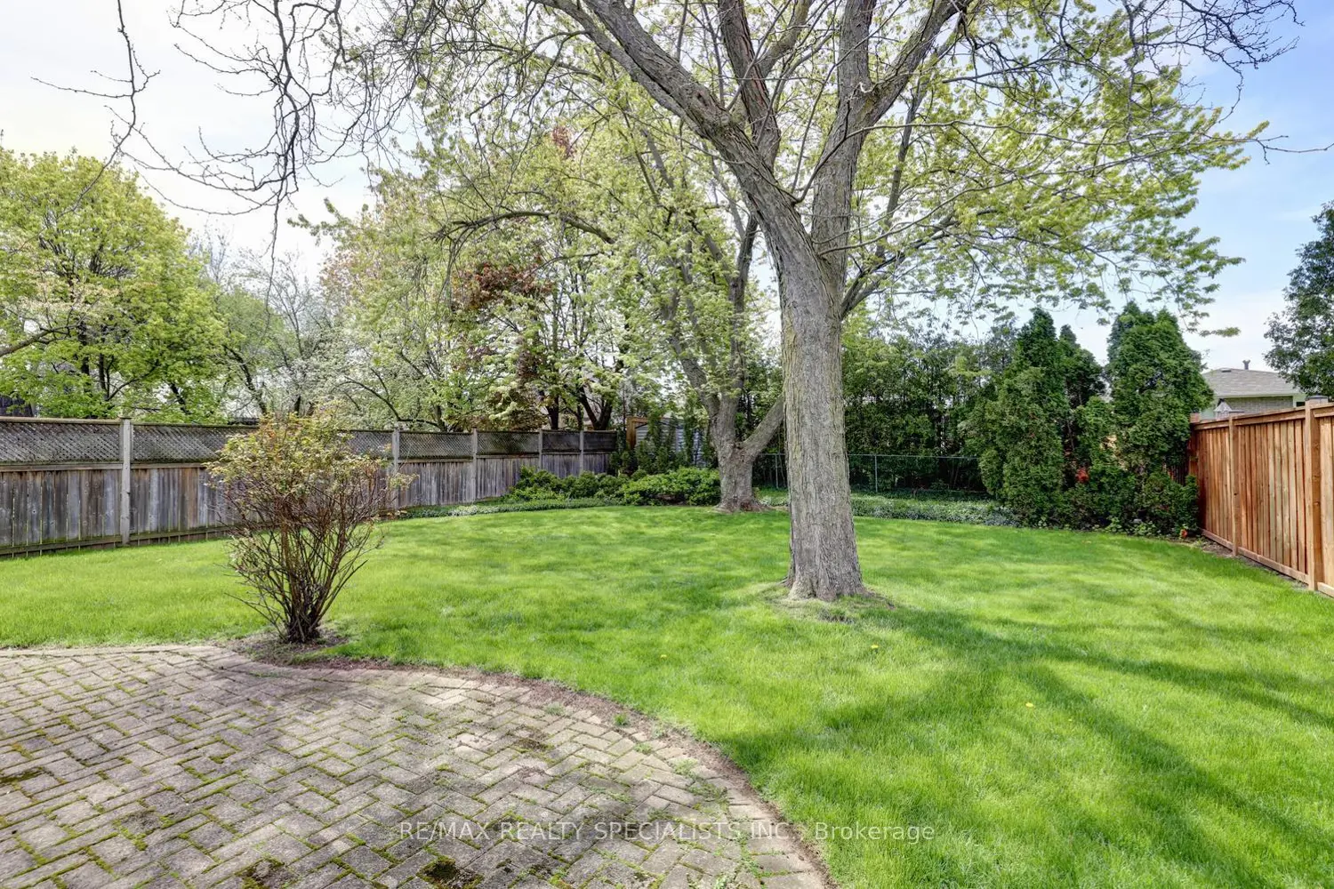 Additional image 12 of 2530 Merrington Crescent