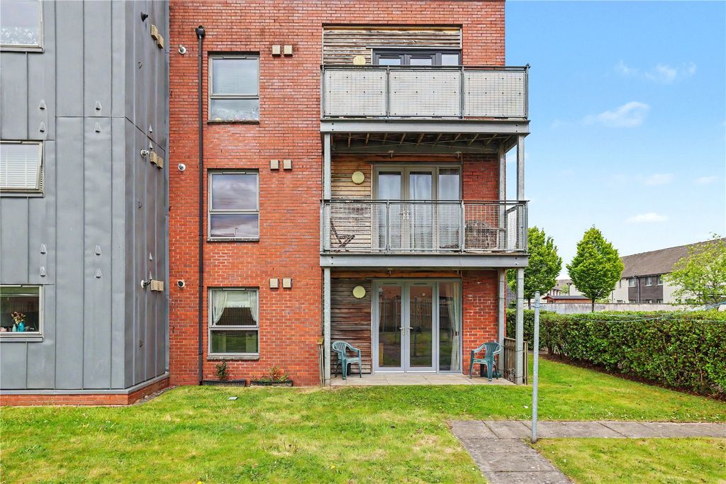 Additional image 23 of 2 bed flat for saleWeir Street, Stirling, Stirlingshire FK8