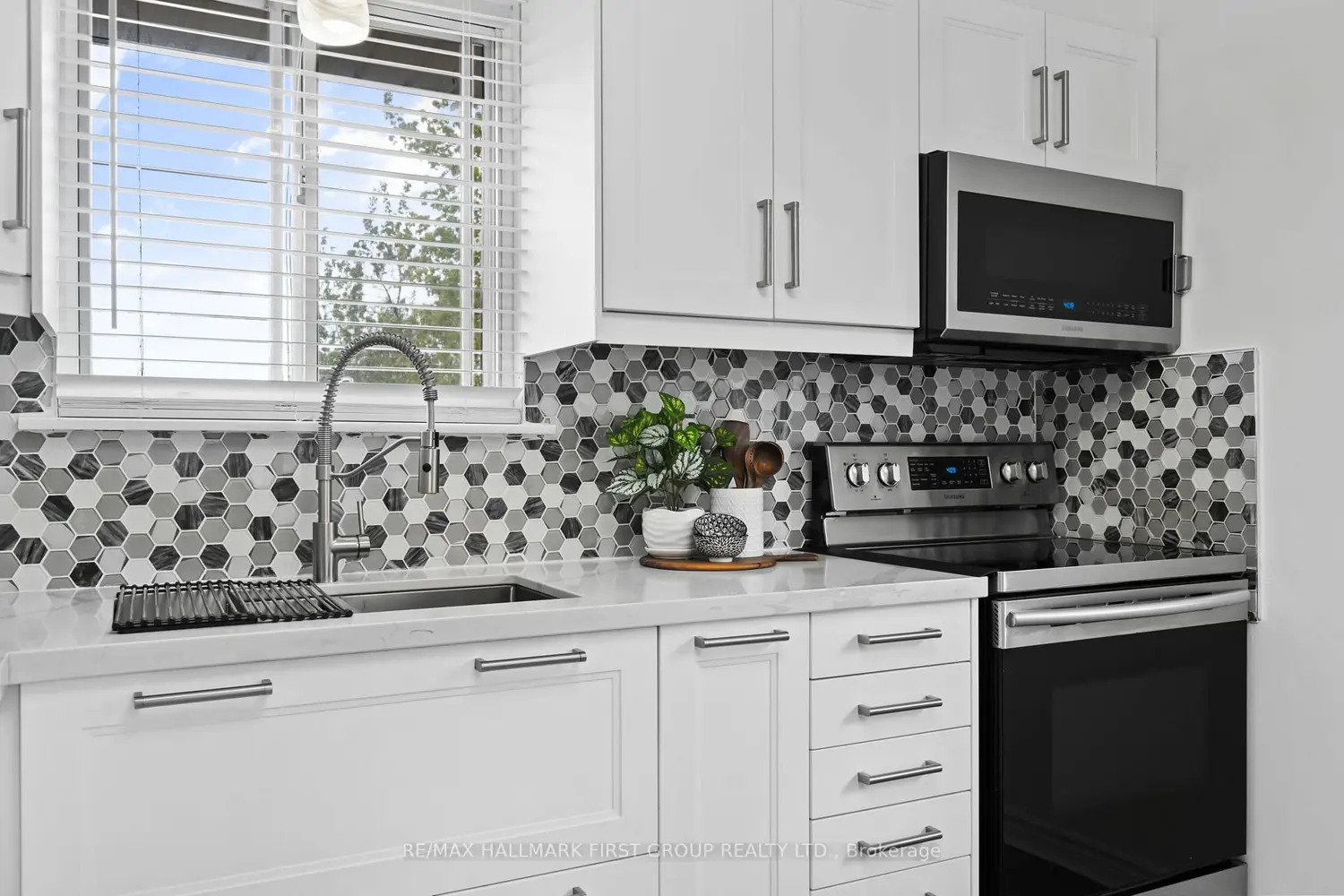 Additional image 3 of 428 Dean Avenue