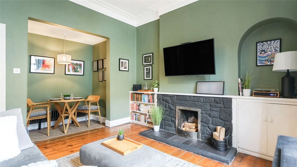 Additional image 3 of 2 bed flat for saleRonald Place, Stirling, Stirlingshire FK8