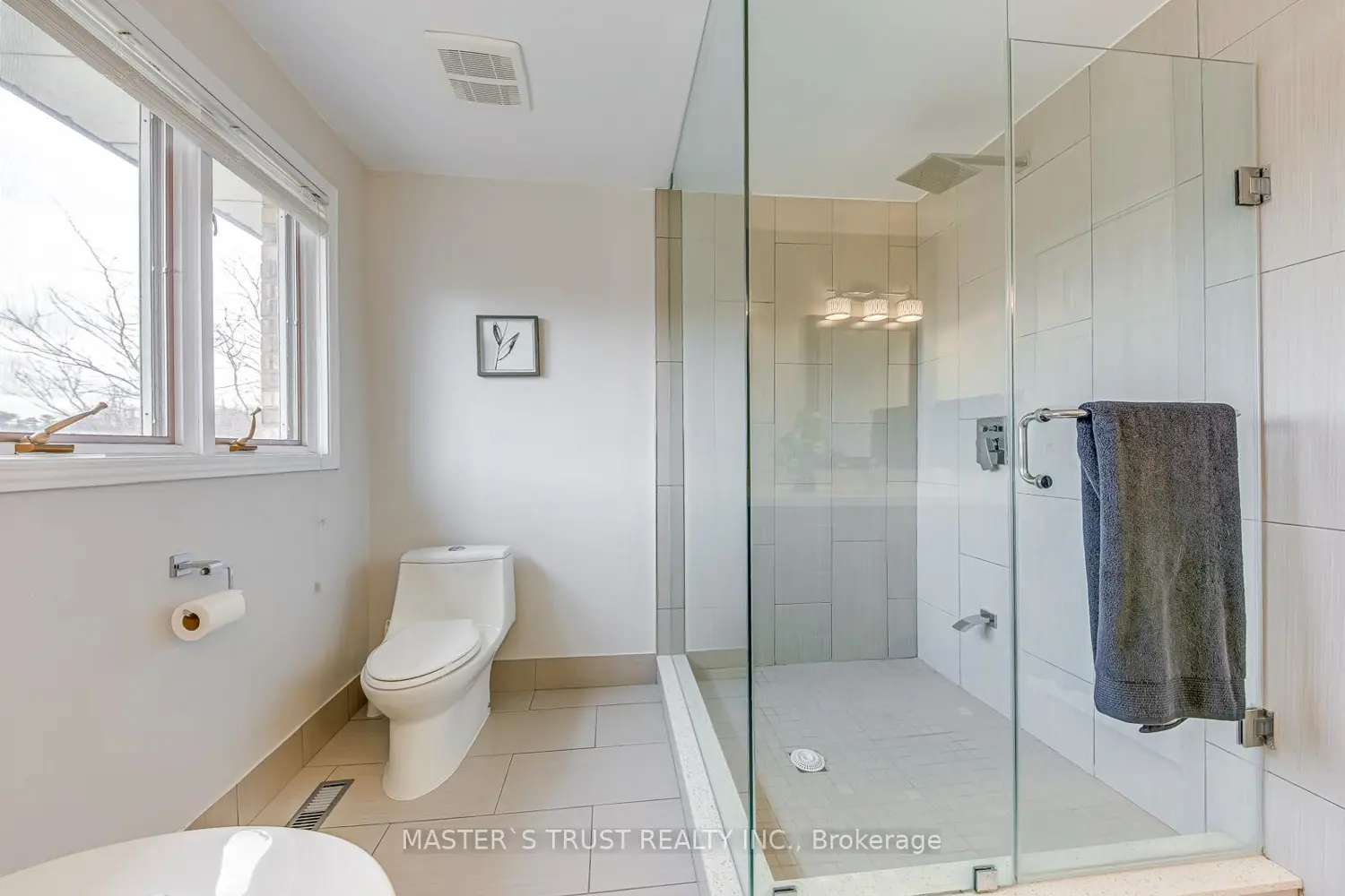 Additional image 14 of 2591 Robin Drive