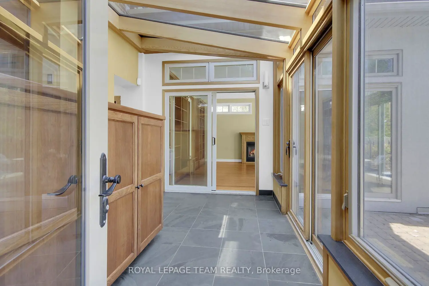 39 Crescent Heights photo 5
