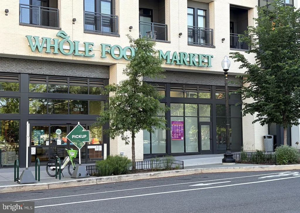 Additional image 36 of 6121 14th Street NW, Washington, DC 20011
