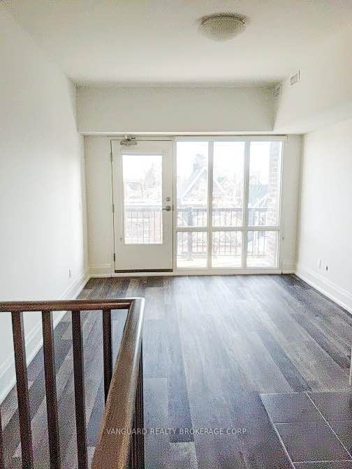 Additional image 2 of 3rd Floor-984 Dovercourt Road, Toronto, ON, M6H 2X5