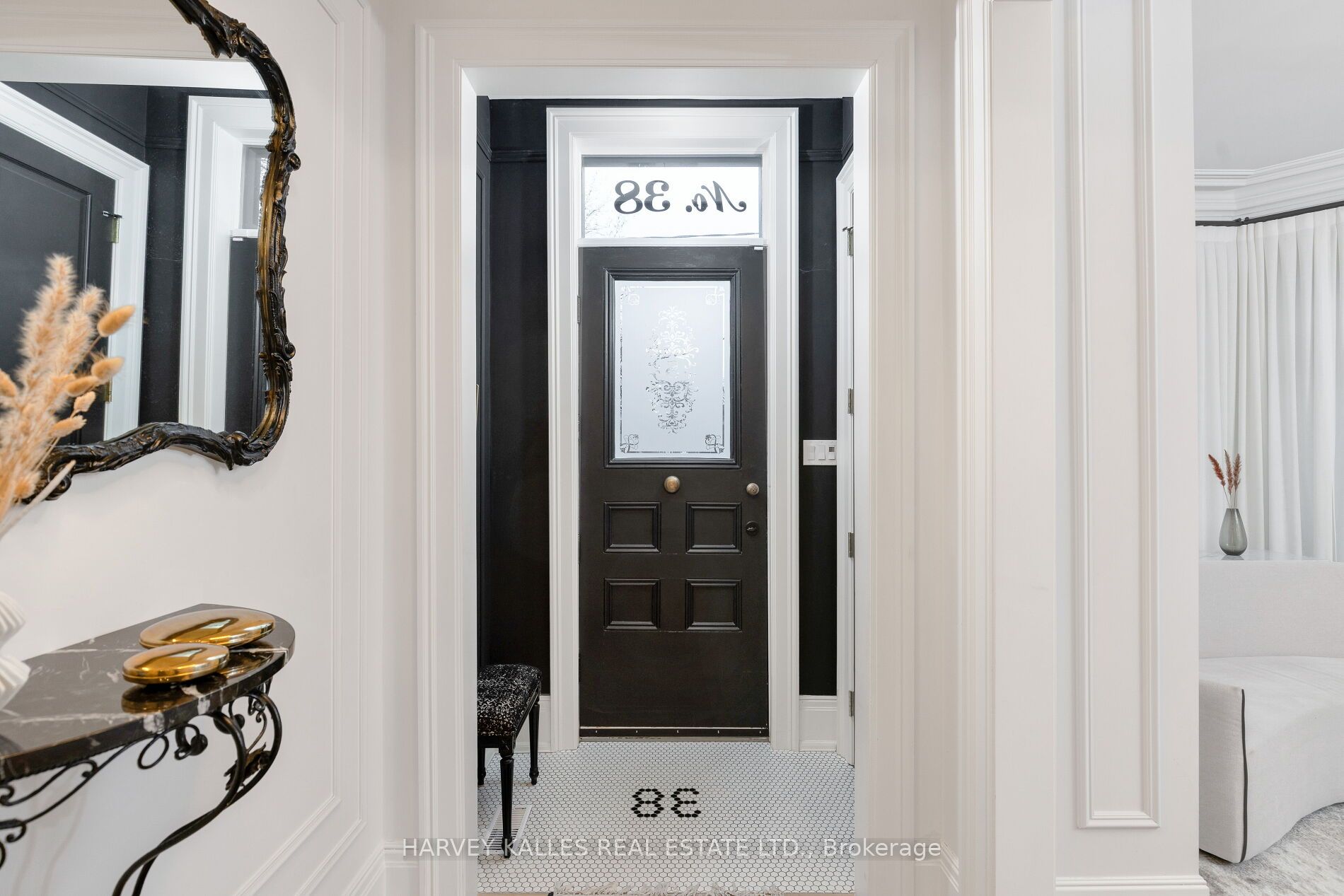 Additional image 4 of 38 Sorauren Avenue, Toronto, ON, M6R 2C7