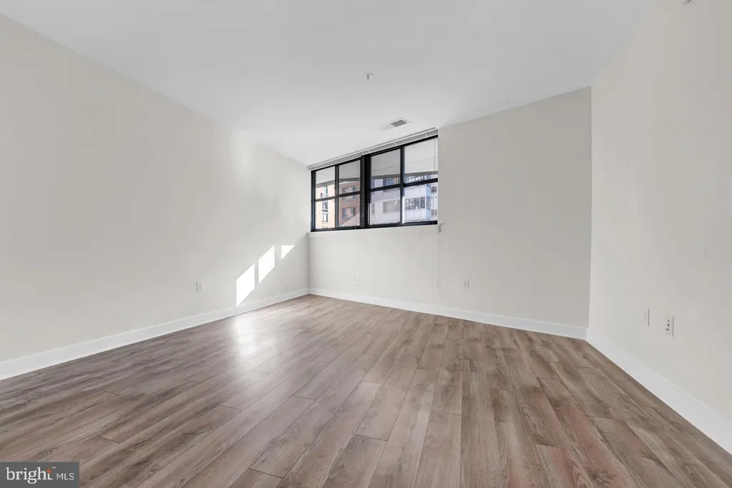 Additional image 16 of 460 New York Ave NW Unit 405, Washington, DC 20001