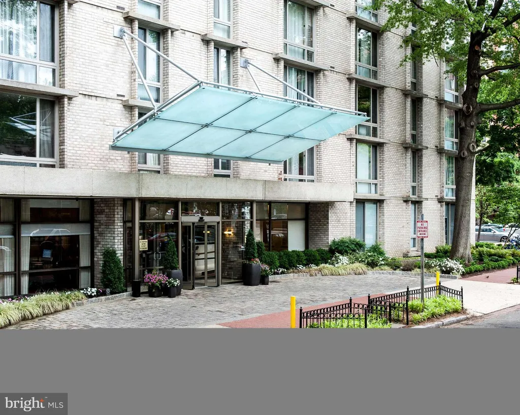 Additional image 41 of 940 25th Street NW Unit 817-S, Washington, DC 20037