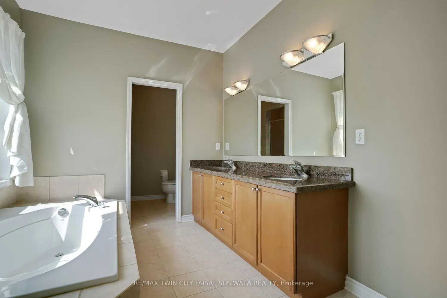 Additional image 13 of 27 Glazebrook Crescent