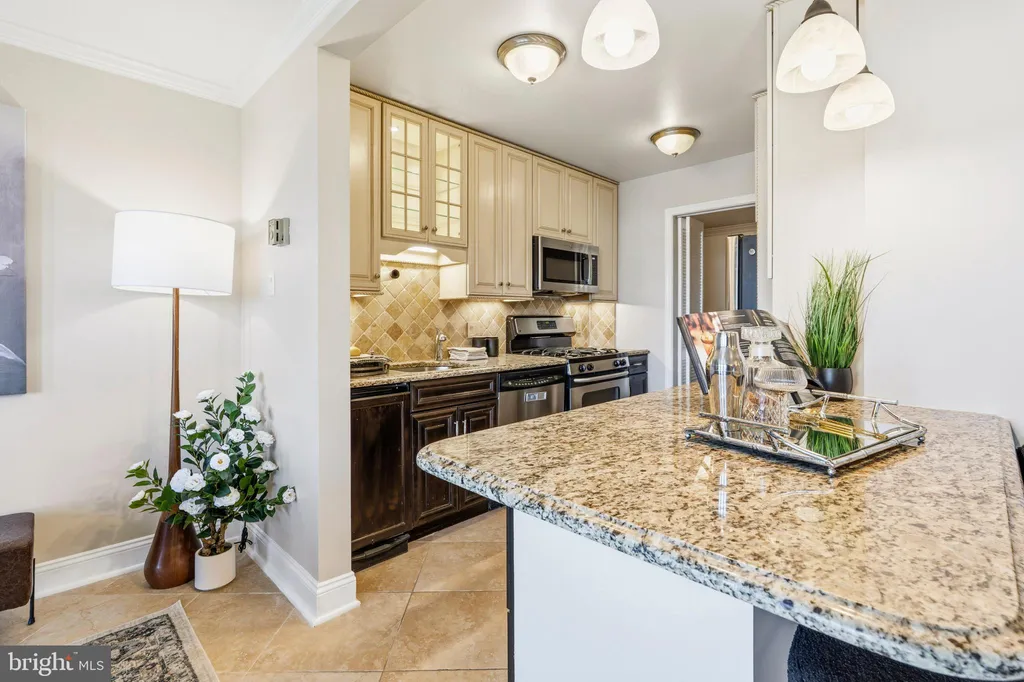 Additional image 11 of 1280 21st Street NW Unit 504, Washington, DC 20036