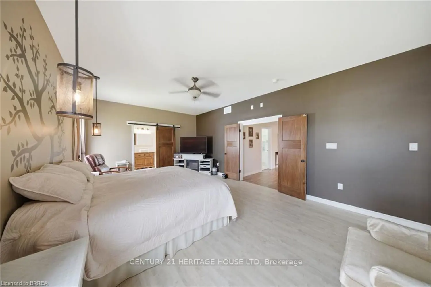 Additional image 10 of 5 Echo Villa Avenue
