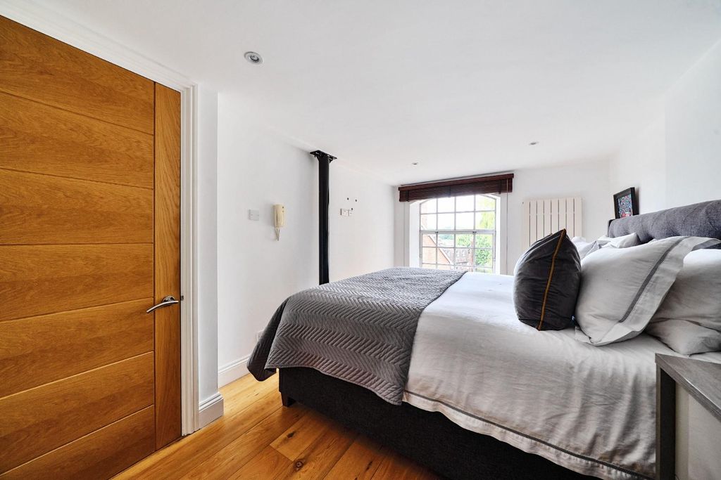 Additional image 18 of 2 bed flat for saleMill Street, East Malling, West Malling ME19