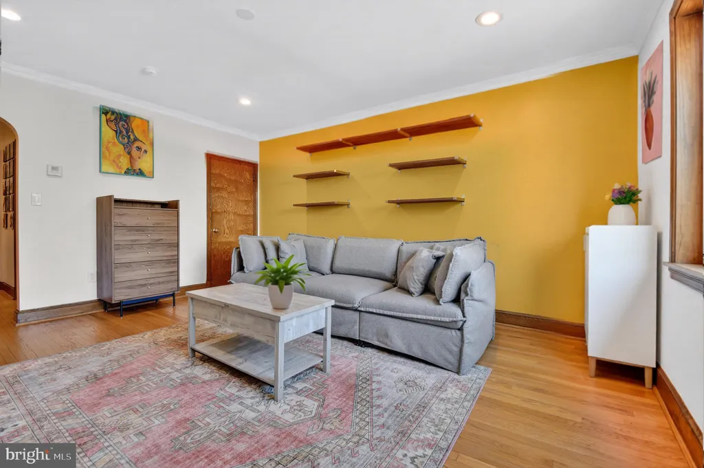 Additional image 3 of 4004 8th Street NE Unit 4, Washington, DC 20017