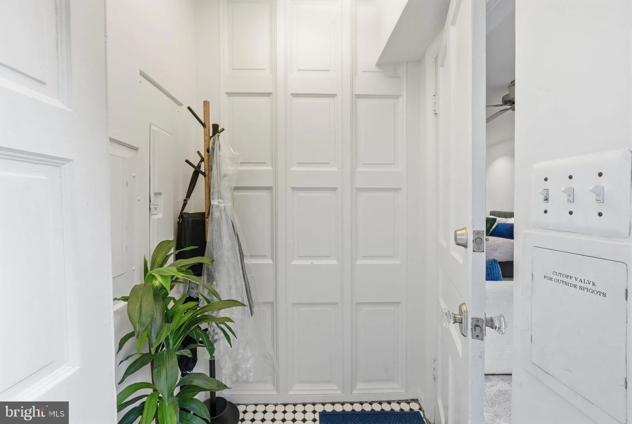 Additional image 125 of 319 C Street SE, Washington, DC 20003