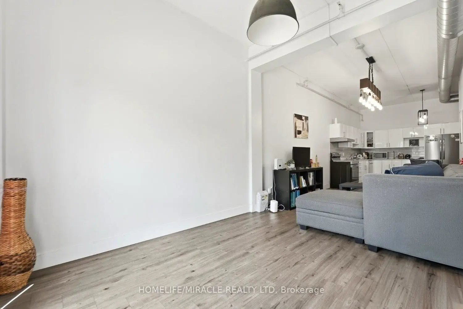 Additional image 5 of 150 Colborne Street 204