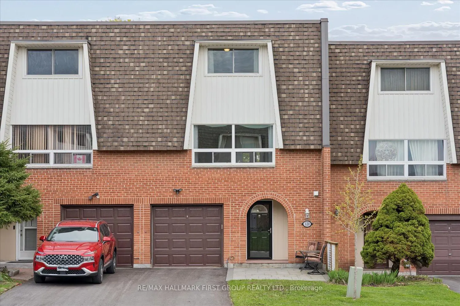 120 Deacon Lane