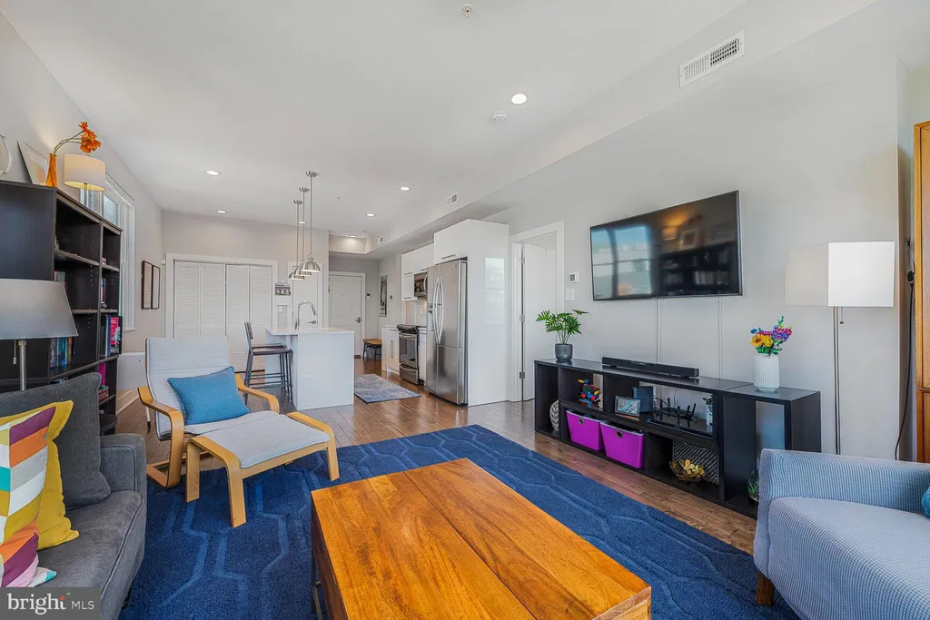 Additional image 5 of 3733 12th Street NE Unit 301, Washington, DC 20017