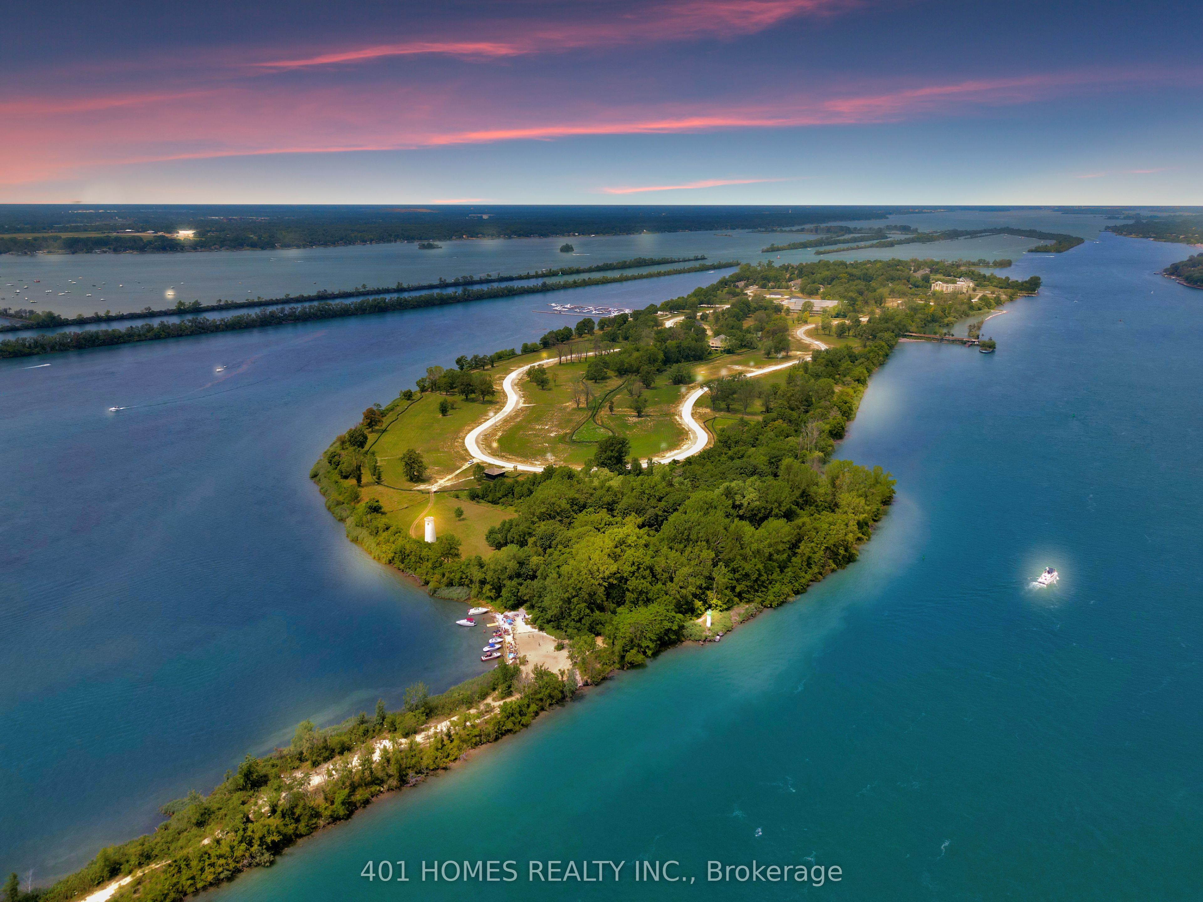 271 Crystal Bay Drive E, Amherstburg, ON, N9V 4C4