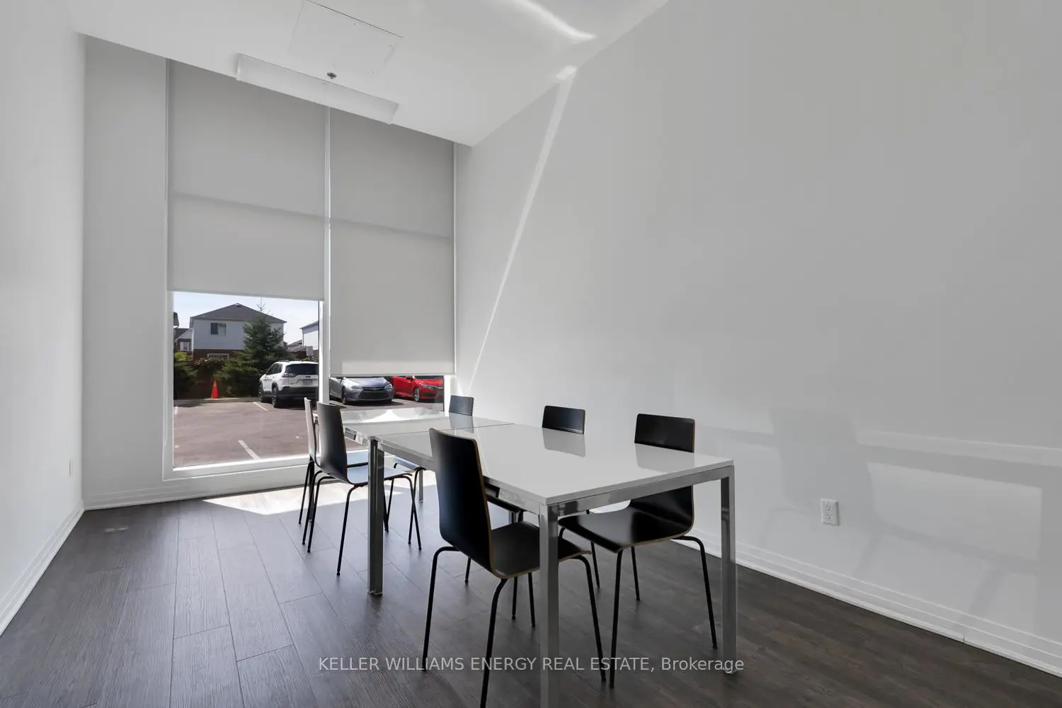 Additional image 14 of 1900 Simcoe Street 217