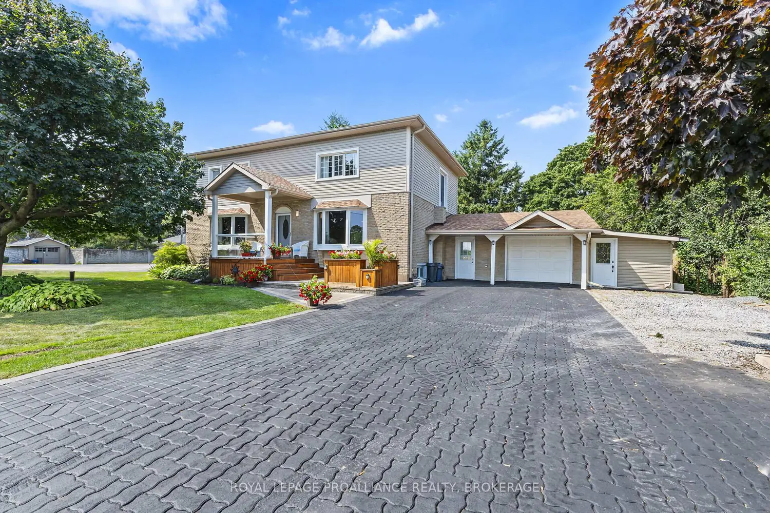 2112 Burbrook Road