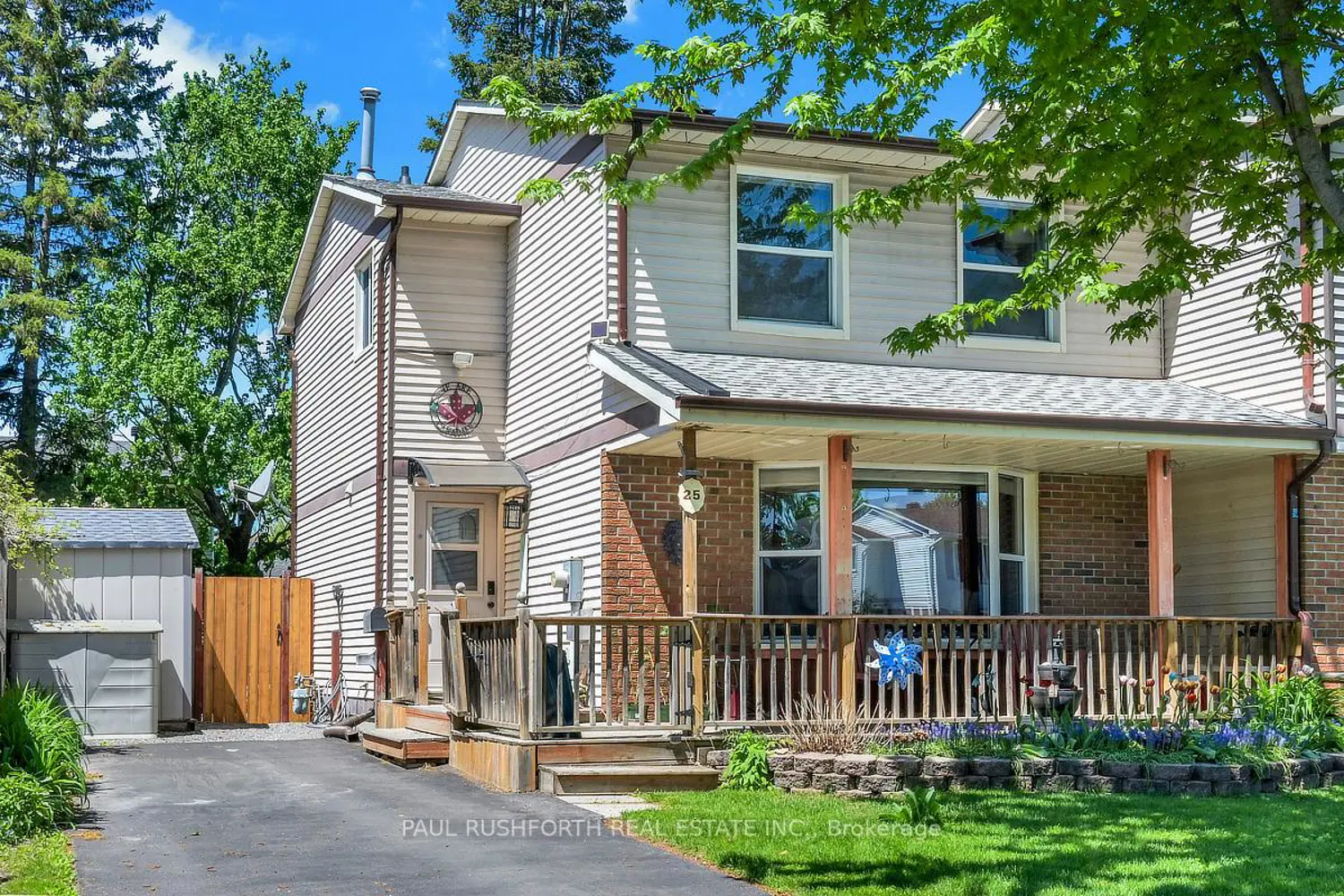 25 Seabrooke Drive