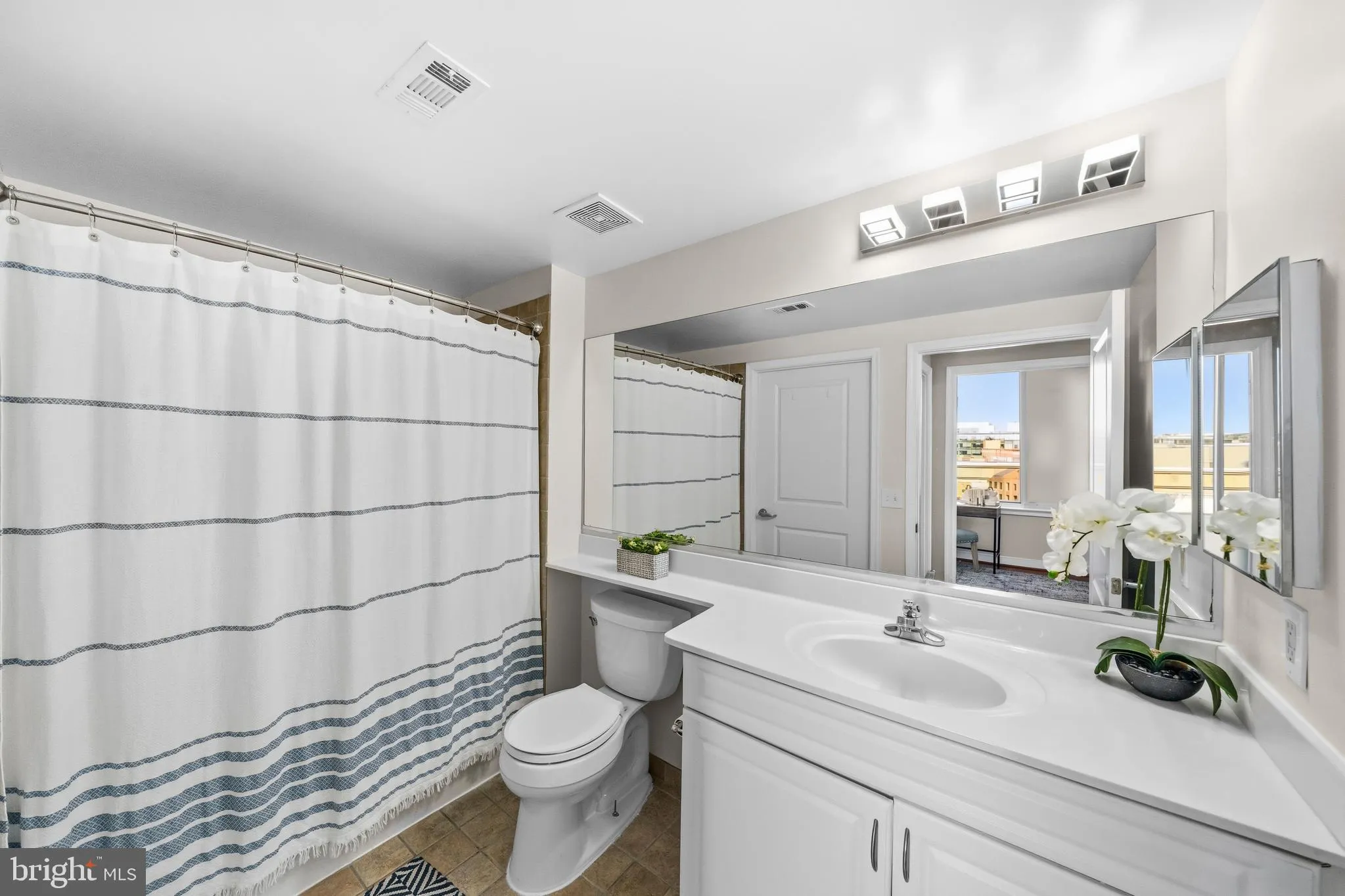 Additional image 36 of 555 Massachusetts Avenue NW Unit 1302, Washington, DC 20001
