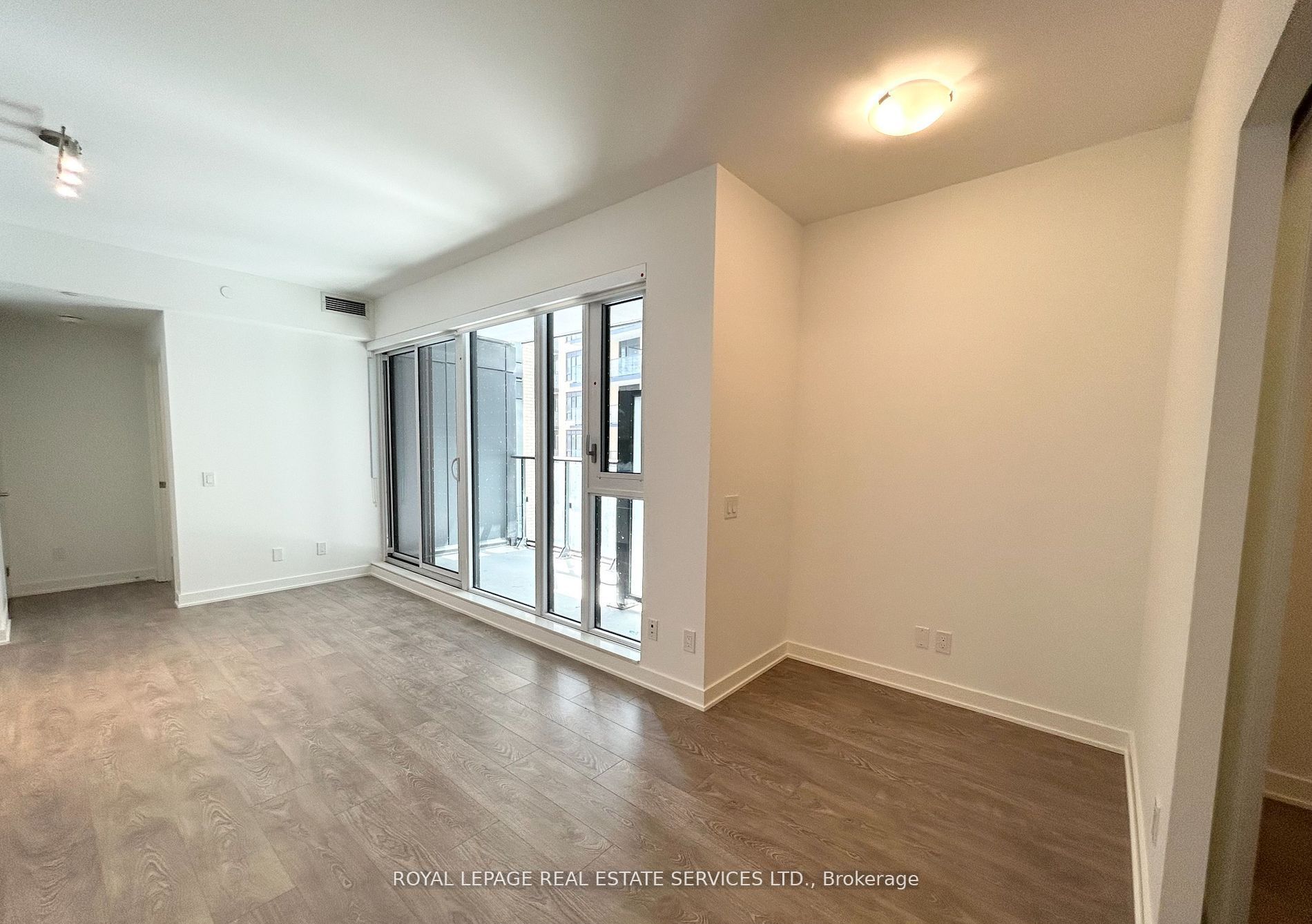 Additional image 2 of 425-543 Richmond Street W, Toronto, ON, M5V 0W9