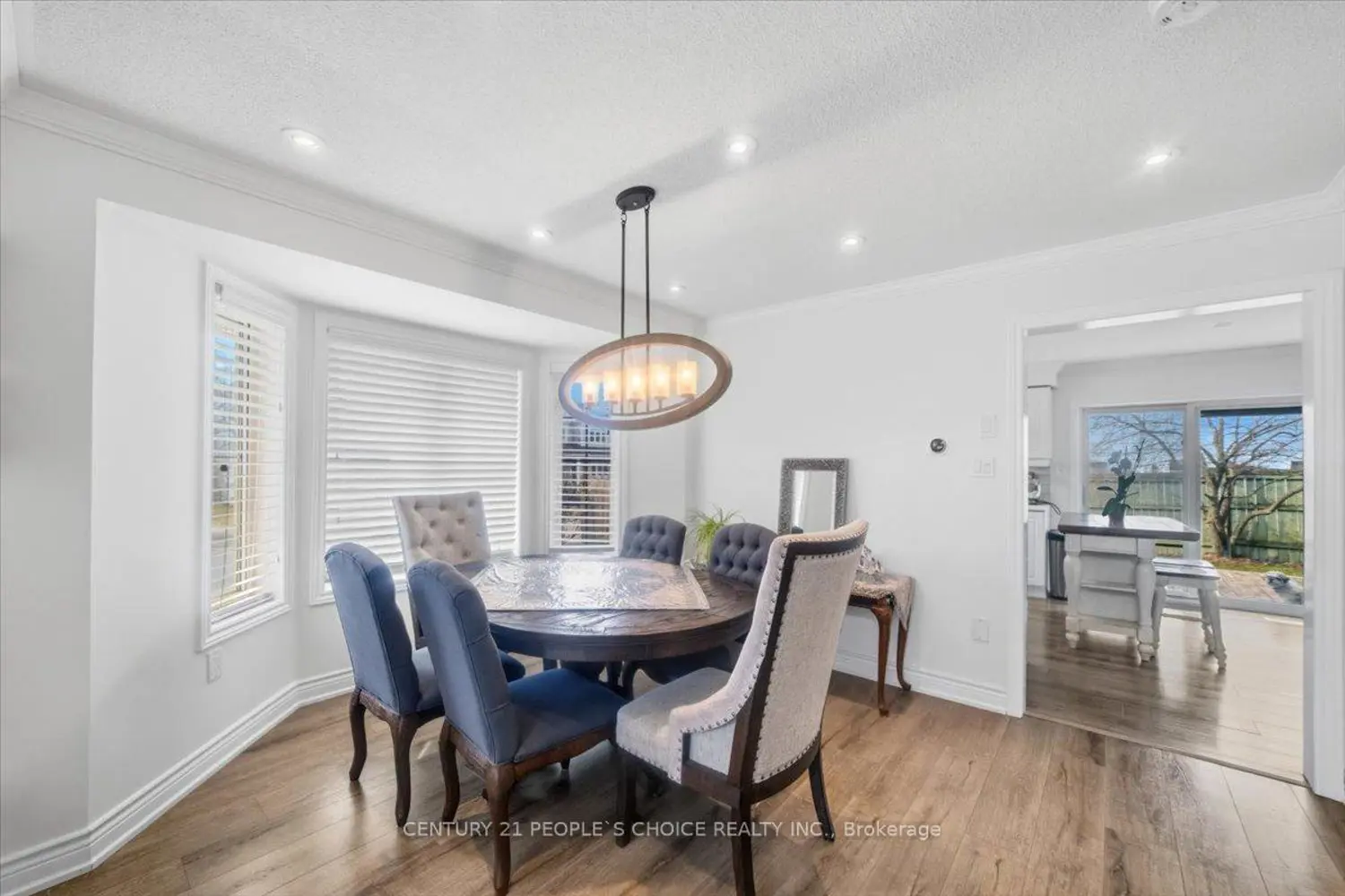 1456 Lyncroft Crescent