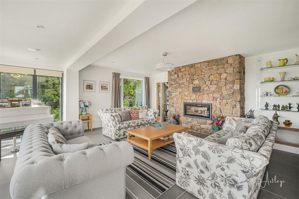 Additional image 6 of 4 bed detached house for saleNicholaston, Penmaen, Swansea SA3