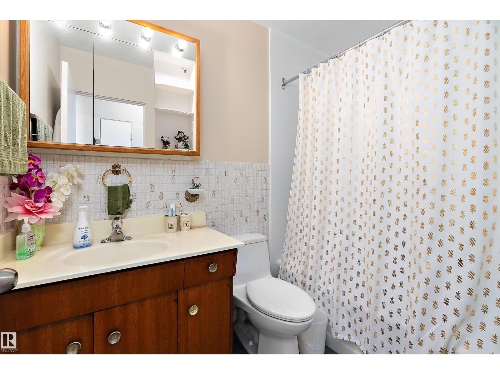 Additional image 6 of 13416 101 Street NW, Edmonton, AB, T5E4G4