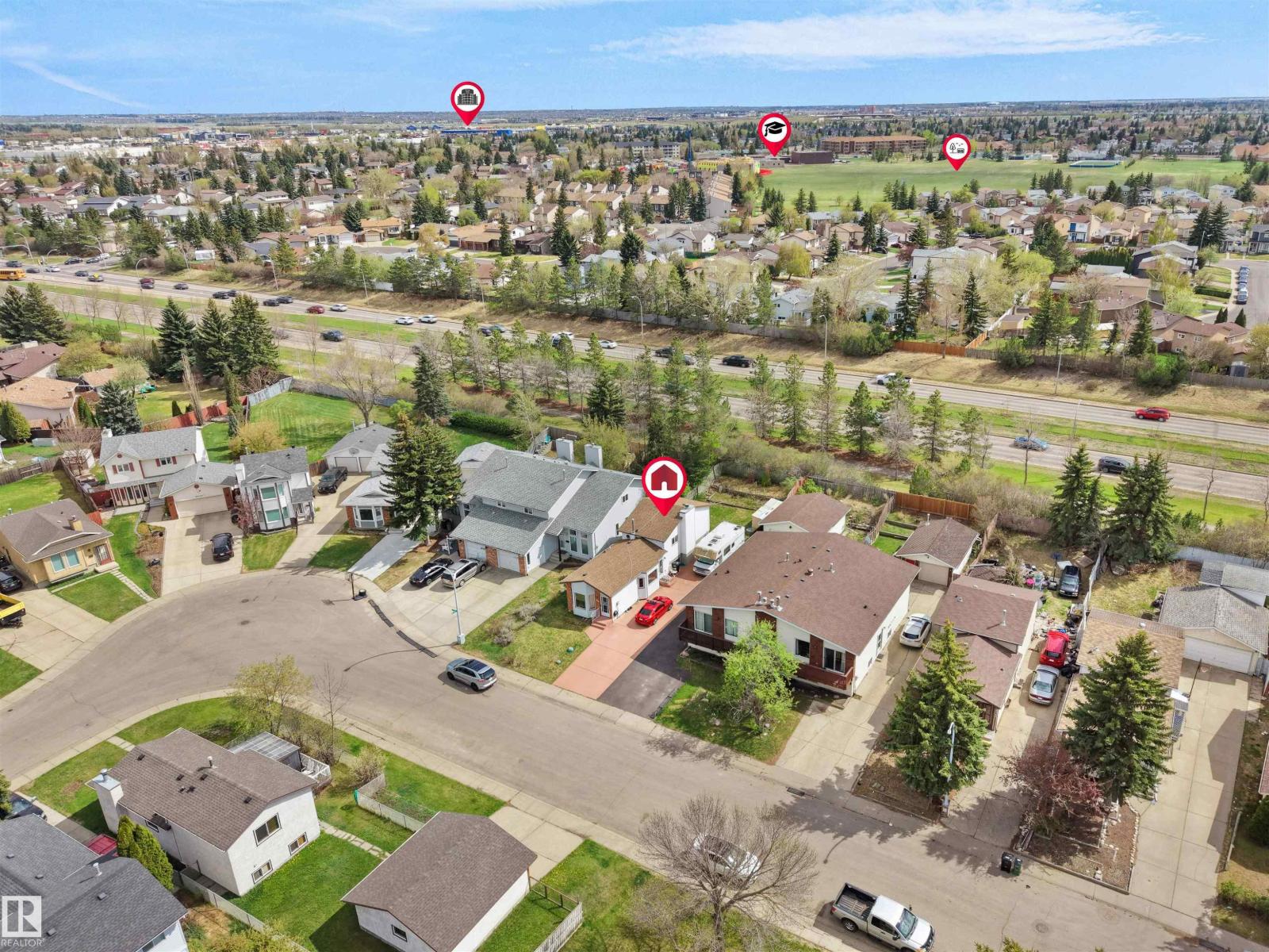 Additional image 3 of 10711 24 Avenue NW, Edmonton, AB, T6J5P9