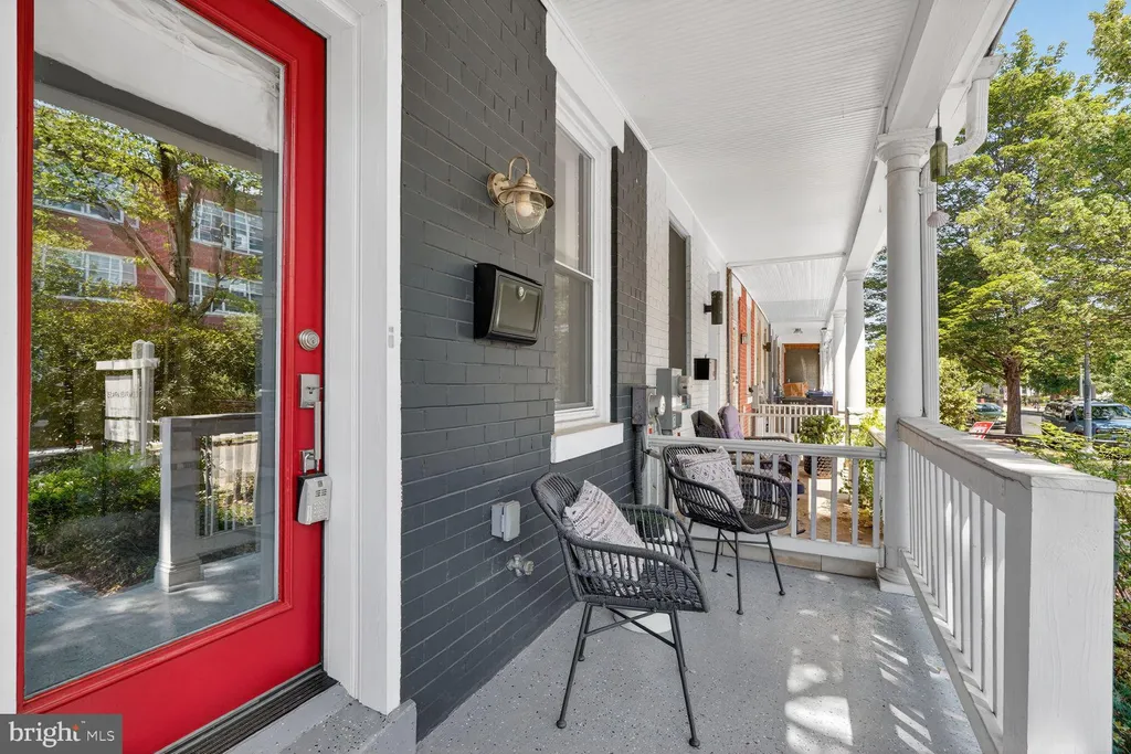 Additional image 3 of 1428 C Street SE, Washington, DC 20003