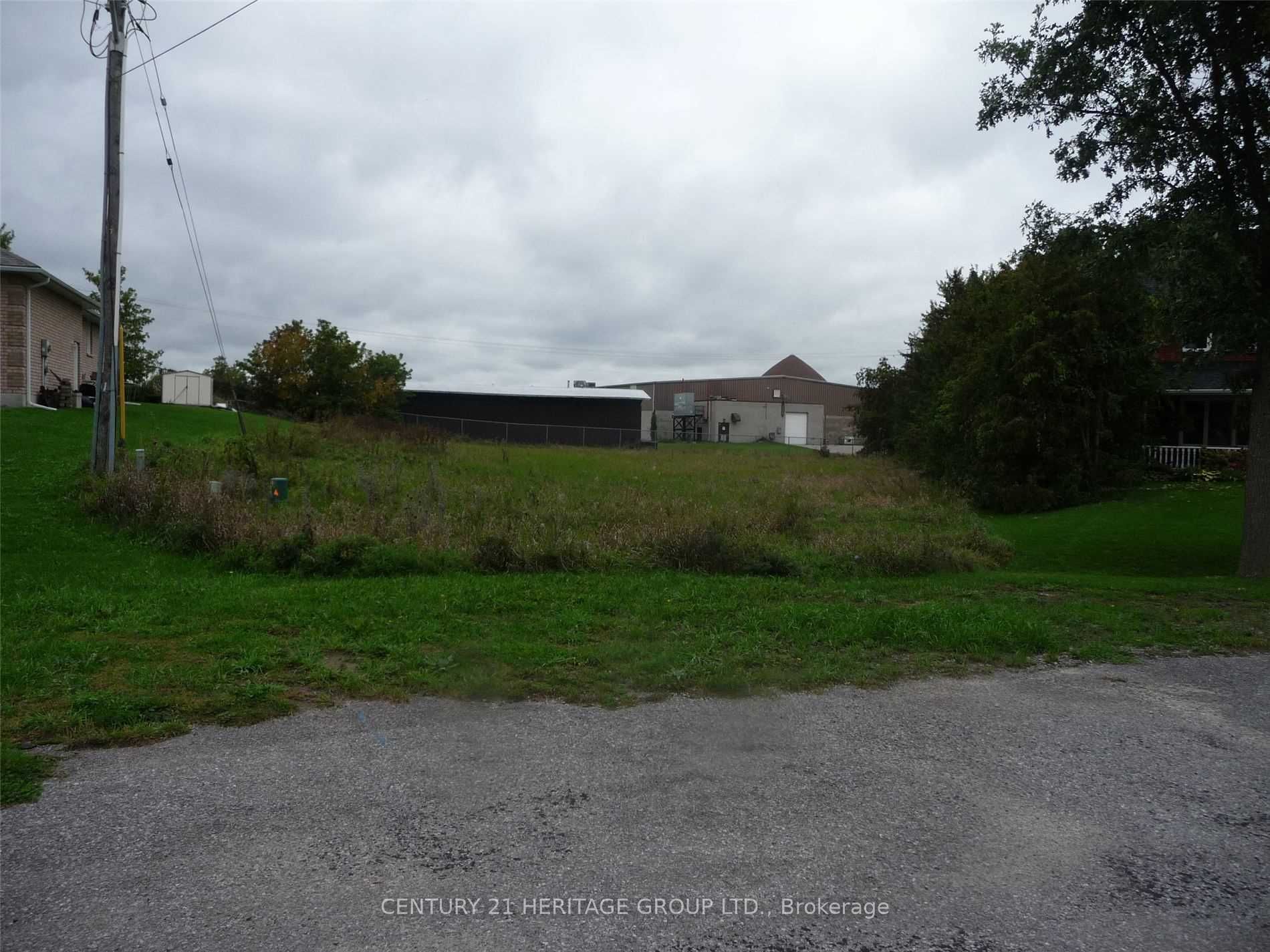 33 Grant Drive, Kawartha Lakes, ON, K0M 2M0