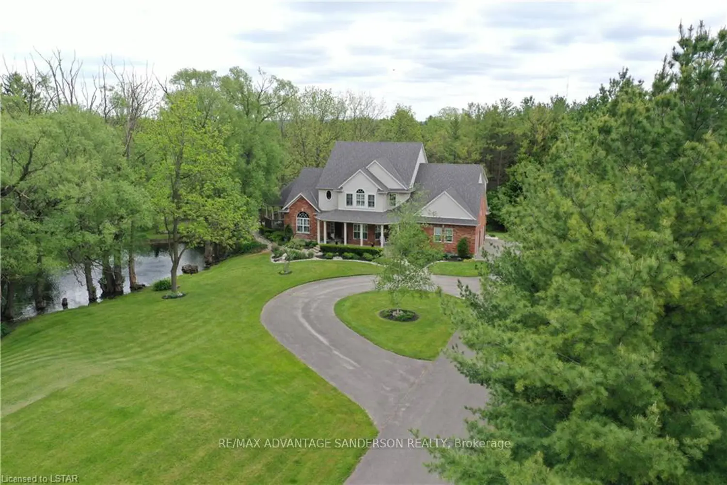 1796 Gainsborough Road