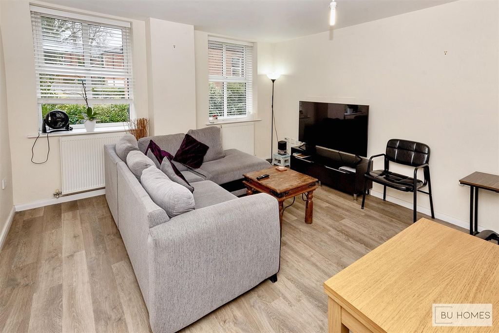Additional image 2 of 2 bed flat for saleWarwick Road, Solihull B92
