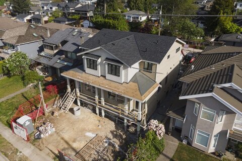 Additional image 8 of 258 21st Street E, North Vancouver, BC, V7L 3B6