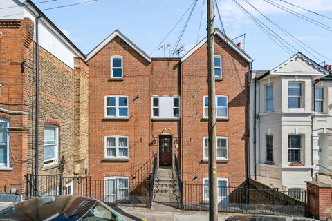 Amyand Park Road, Twickenham TW1