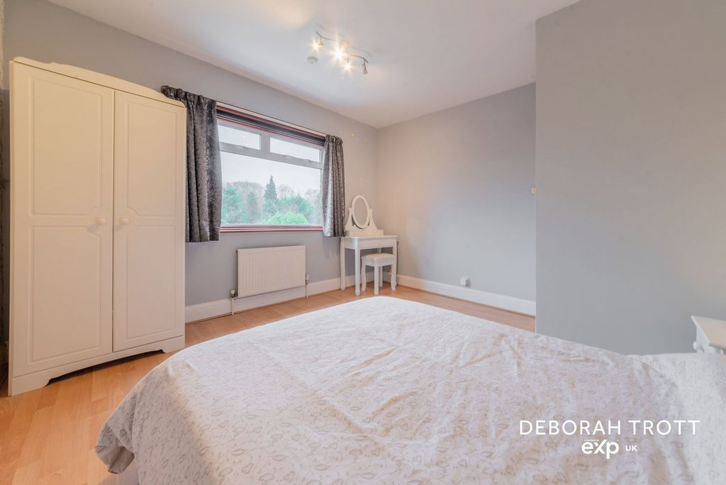 Additional image 16 of 4 bed detached house for saleLondon Road, Leybourne, West Malling ME19