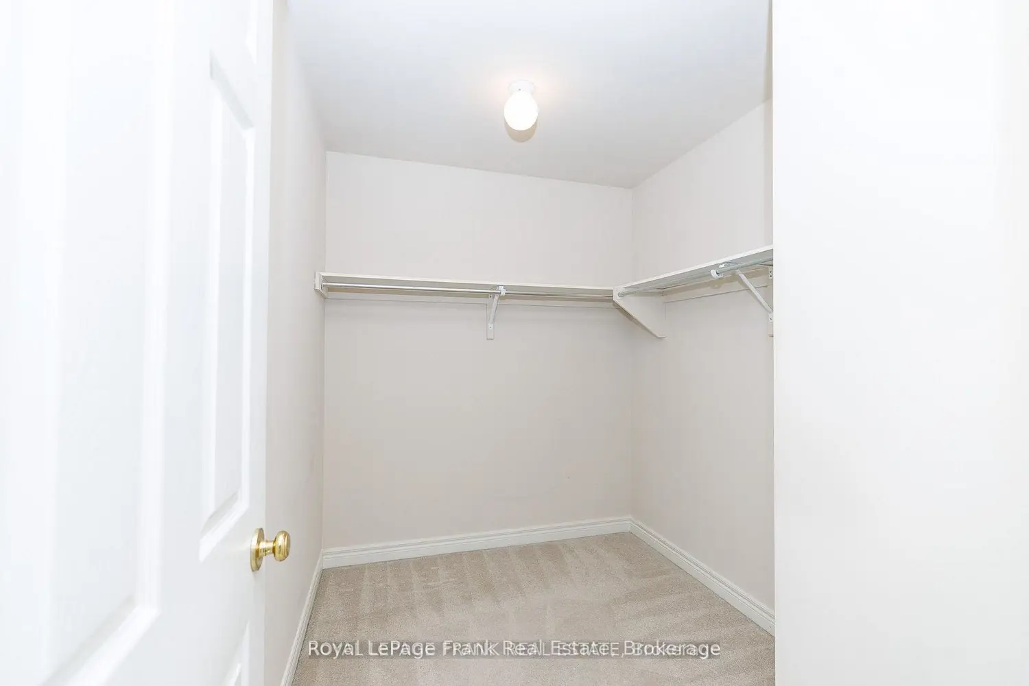 Additional image 11 of 4112 Walcot Court