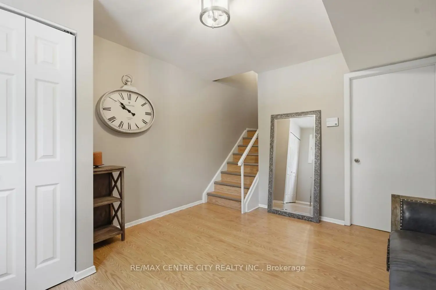 Additional image 4 of 461 Everglade Crescent